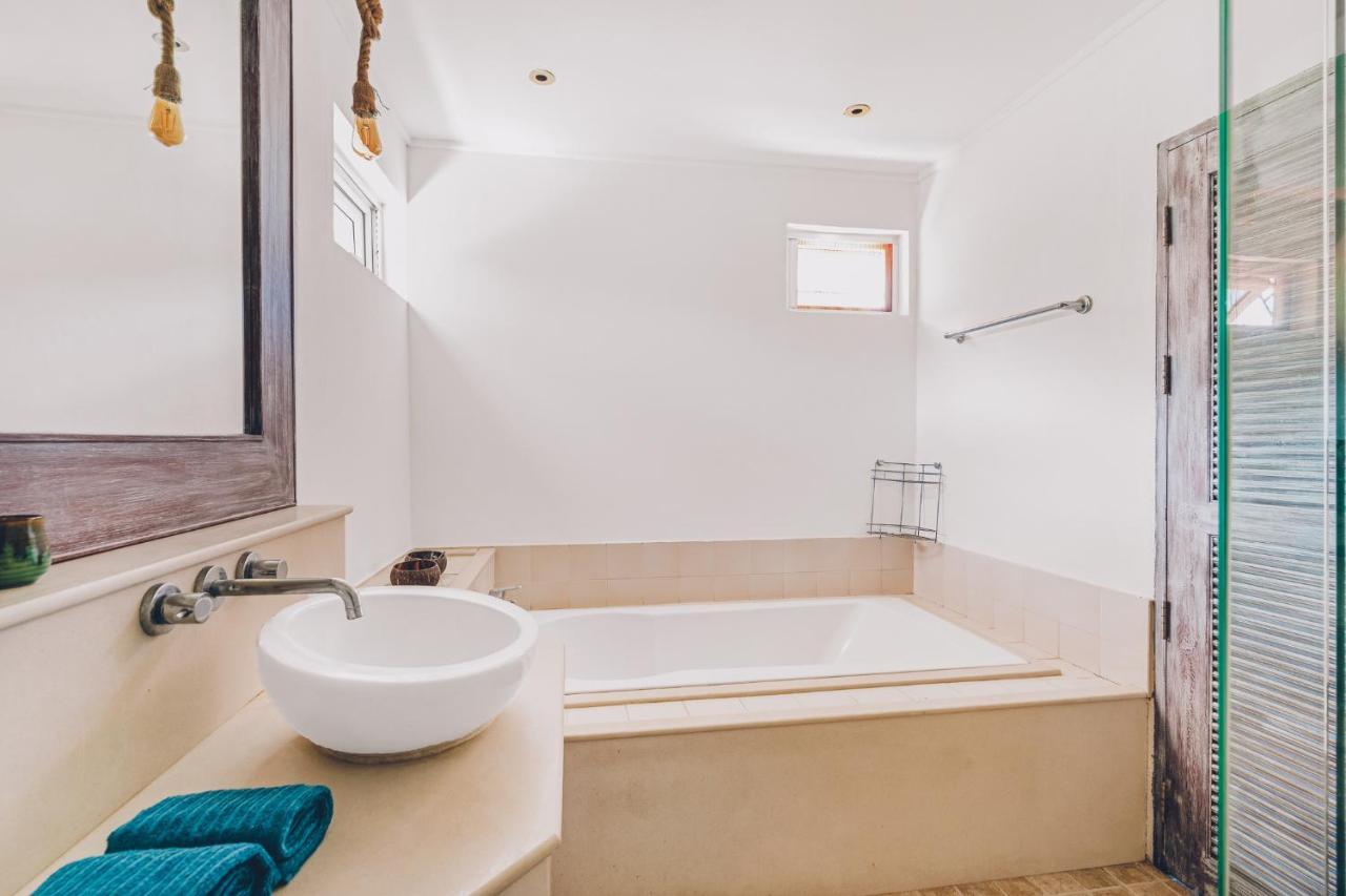Samui Art Villa Bophut Ngoại thất bức ảnh